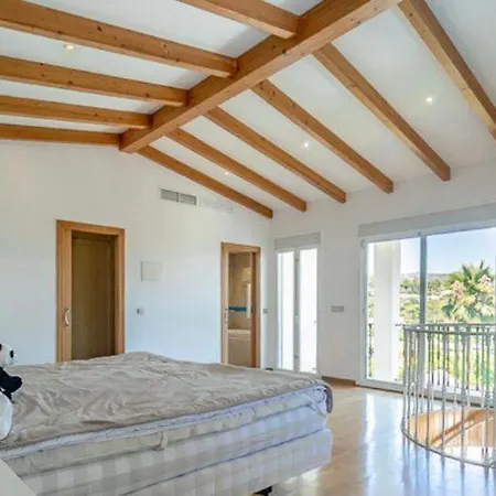 In 4* Marbella